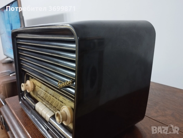 Старо радио Блаупункт., снимка 2 - Антикварни и старинни предмети - 51725055