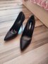 Дамски елегантни черни обувки, снимка 1 - Дамски обувки на ток - 42219322