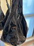 Лачена чанта, снимка 3