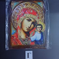Икона на платно А5 на Пресвета Майка Богородица Закрилница - ръчна изработка . Модел Г. , снимка 3 - Икони - 42689537
