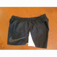 Nike панталони ХС р., снимка 1 - Къси панталони и бермуди - 36309986