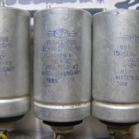 Електолитни кондензатори 150мкФ+150мкФ, снимка 2 - Друга електроника - 42328803