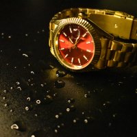 Rolex Oyster Perpetual Date Quartz - Златно с Червено, снимка 3 - Мъжки - 42369027