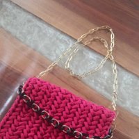 Ръчно плетени дамски чанти.Цена на брой-50лв., снимка 2 - Чанти - 41828357