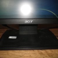 Качествен монитор Acer V193W, снимка 4 - Монитори - 42007580