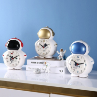 Творчески детски часовник Астронавт 14cm*11m*6.5cm (001) - 3 цвята, снимка 3 - Детски - 44779921