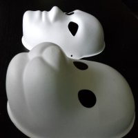 Комплект от две твърди маски, Икеа, снимка 3 - Други игри - 42712429