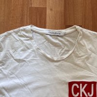 Тениска Calvin Klein, снимка 2 - Тениски - 41857006