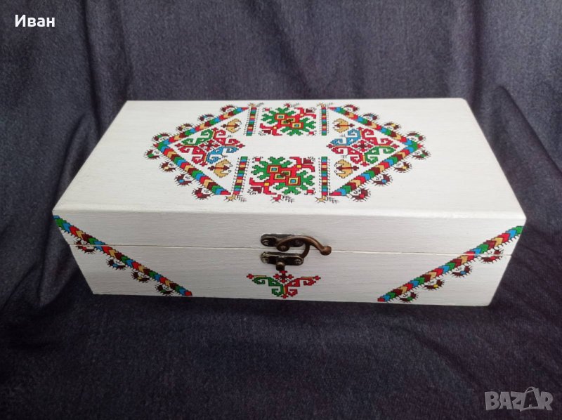 Дървена кутия с българска шевица - ръчна изработка, снимка 1