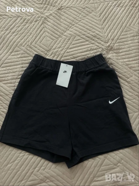 Къси панталонки Nike, снимка 1