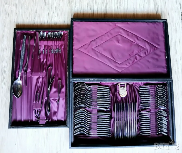 Голям комплект прибори за хранене Трапезица в куфар , снимка 1