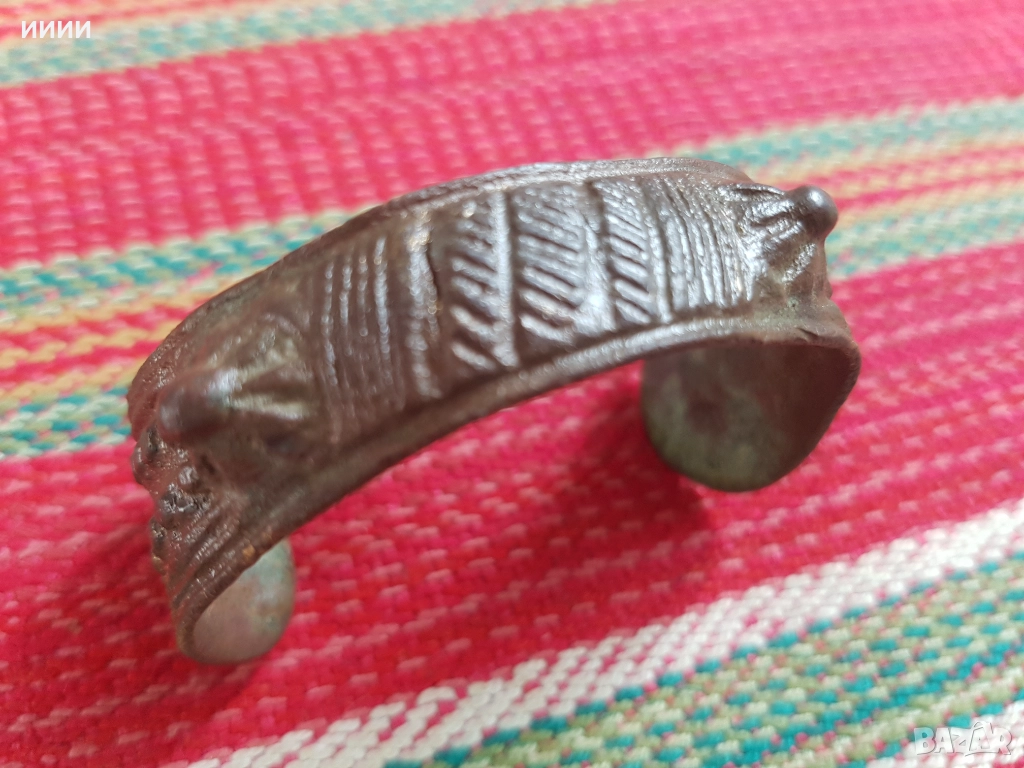 Гривна рогатка, снимка 1