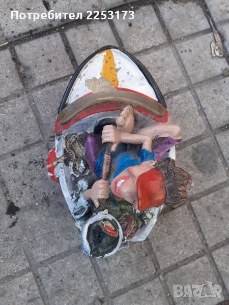 Стара рисувана декорация на рибар, снимка 1