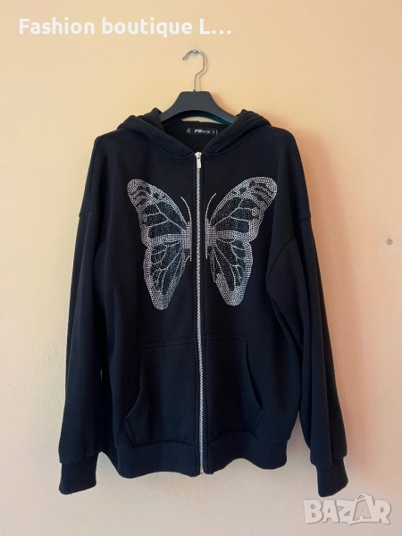 Черен анурак с пеперуда от сребърни камъчета и качулка С размер 100% памук 🖤, снимка 1