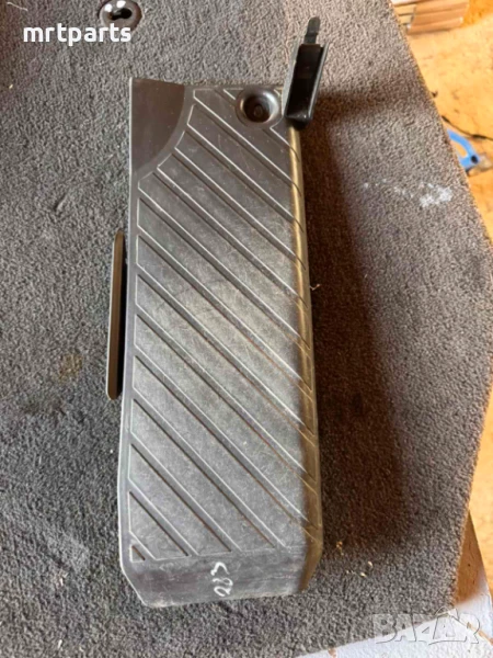 Основа за крак за Audi A3 8P-8P1864777, снимка 1