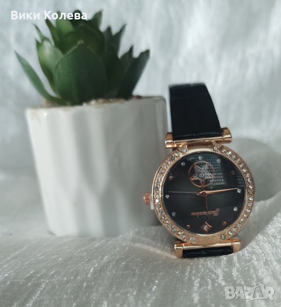 Луксозен дамски кварцов часовник, снимка 1