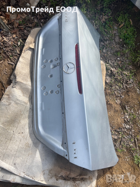 Заден Капак Багажник Мерцедес Е класа W211 Mercedes E klasa W211, снимка 1