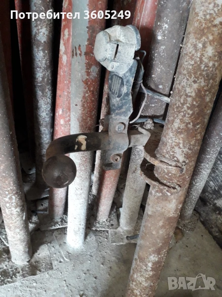 теглич за фолксваген венто , снимка 1