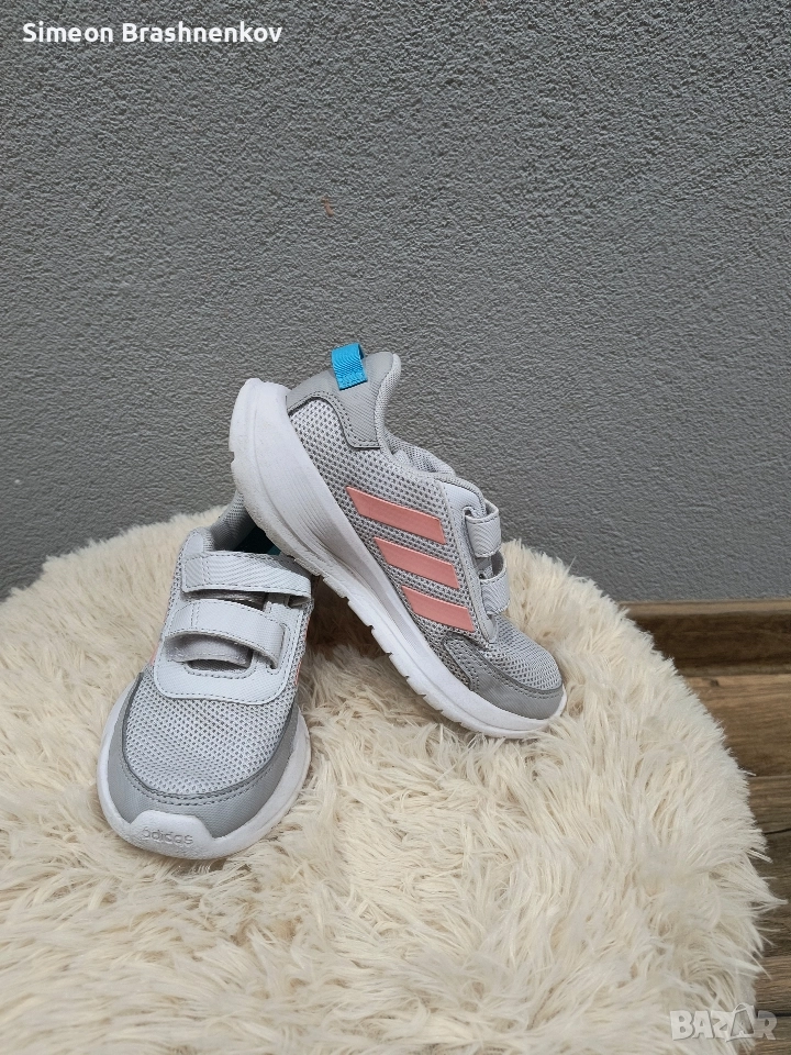Детски маратонки за момиче Адидас , снимка 1