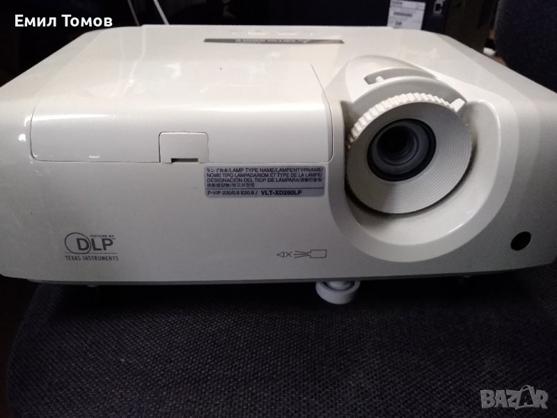 Проектор Mitsubishi XD250U, снимка 1