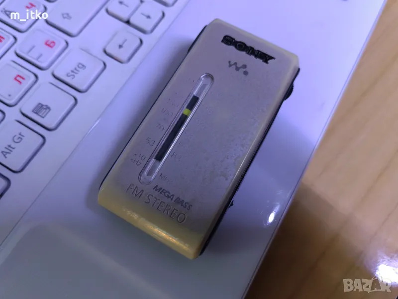 SONY srf-s84/FM радио, снимка 1