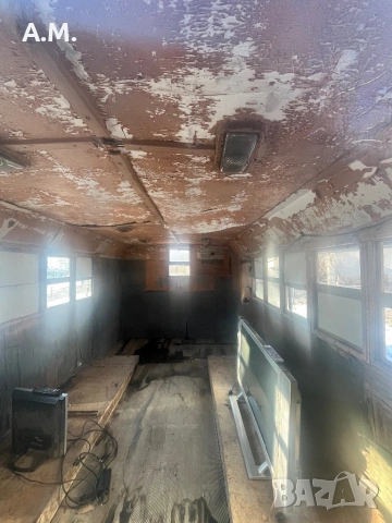 военен фургон /офис,склад,работилница), снимка 4 - Гаражи и паркоместа - 53169771