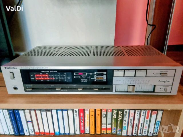 Усилвател Technics AU-Z35