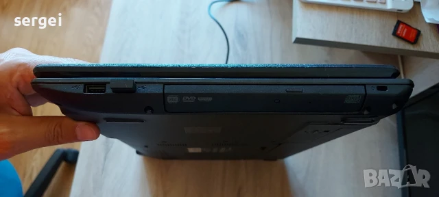 Лаптоп с зарядно, снимка 6 - Лаптоп аксесоари - 51094453