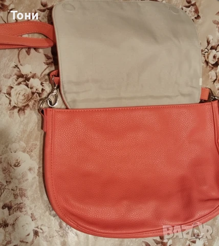 Нова Кожена Дамска Чанта , снимка 8 - Чанти - 51380430