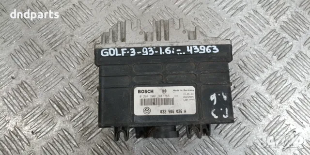 Компютър VW Golf 3 1.6i 1993г.	