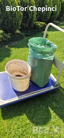 🌱 Как БиоТор от Калифорнийски Червей Помага на Вашата Реколта, снимка 4 - Тор и почвени смеси - 52441805