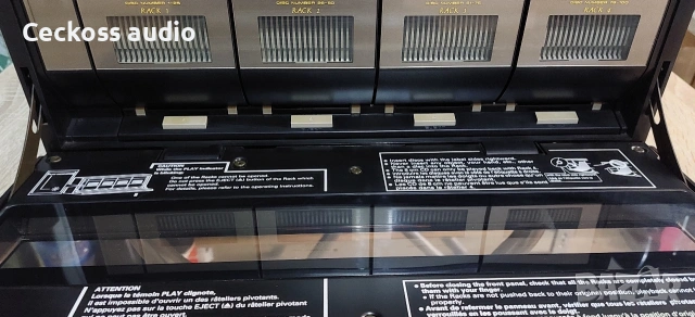 Сд плеър/чейнджър PIONEER PD-F100E с дистанционно , снимка 4 - Ресийвъри, усилватели, смесителни пултове - 53810506