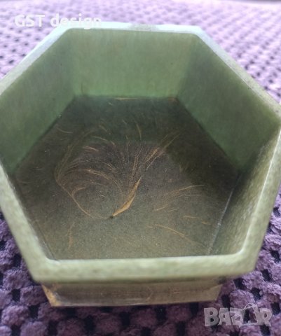 Кутия Кутийка За Бижута Епоксидна Смола Нефрит И Злато Пигмент Ръчна Изработка, снимка 11 - Други - 41420664