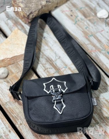 Мъжки чанти Trapstar, снимка 4 - Чанти - 39712256