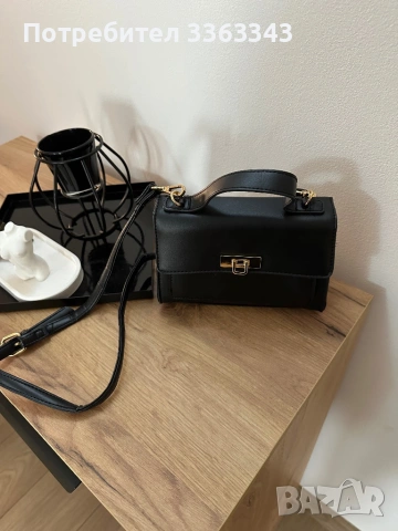 Черна класик чанта , снимка 3 - Чанти - 53483184