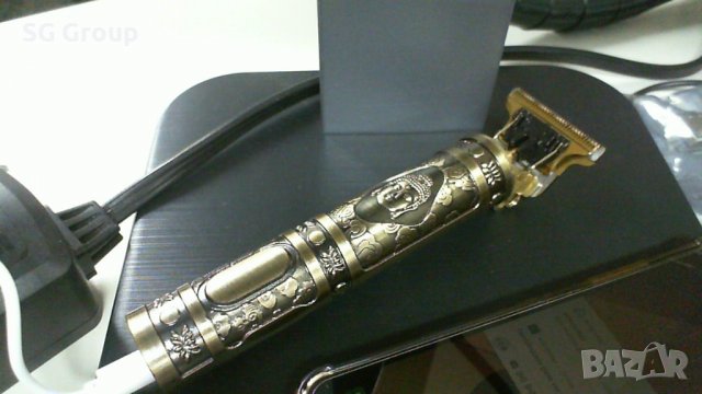 Машинка за бръснене и постригване, снимка 9 - Машинки за подстригване - 39550940