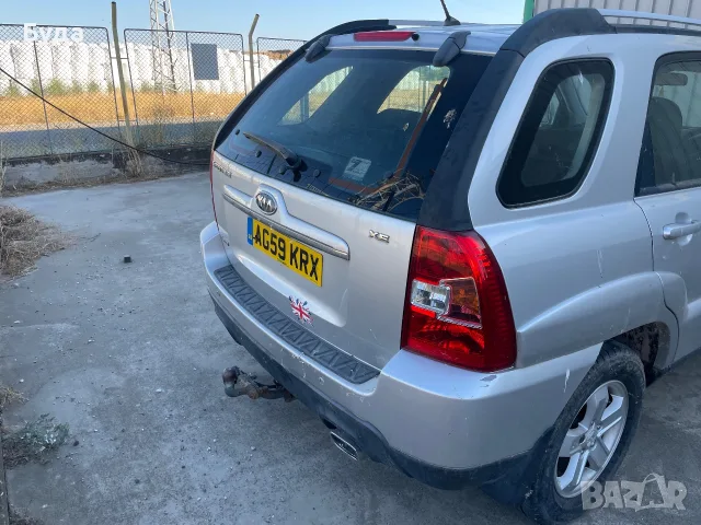 Kia Киа 2.2 с дясен волан, снимка 13 - Автомобили и джипове - 56041790