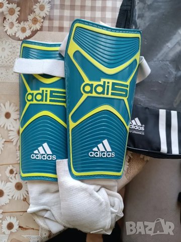 Кори за футбол Adidas adi5 L, снимка 8 - Футбол - 49203965