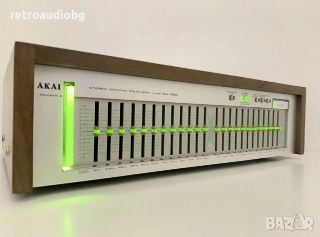🔉Колекционерски най-висок клас стерео графичен еквалайзер AKAI EA-G90 с дървен кабинет🔉