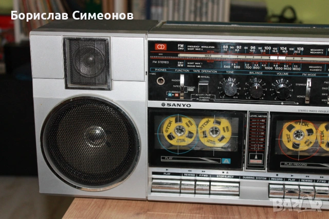 Sanyo M-W2K, снимка 2 - Радиокасетофони, транзистори - 53575880