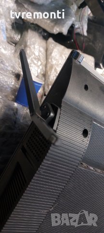 крачета за телевизор TCL модел 43EP660​​, снимка 5 - Стойки, 3D очила, аксесоари - 41770608