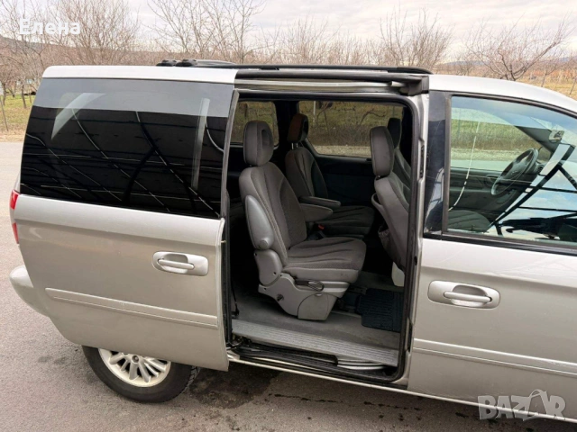Chrysler Voyager, снимка 3 - Автомобили и джипове - 53215855