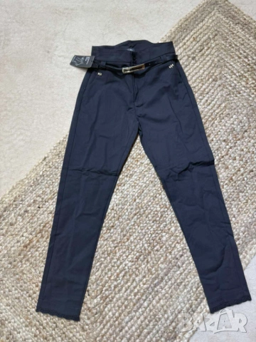 Черен панталон с колан 