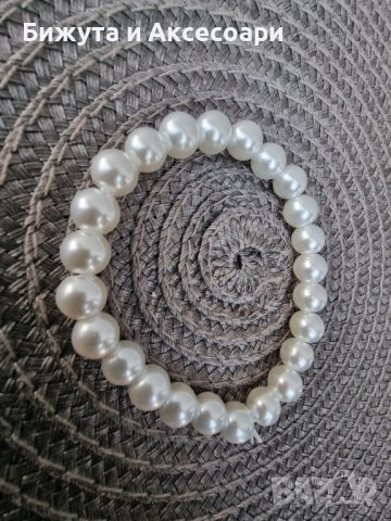 Перлена еластична гривна, снимка 1