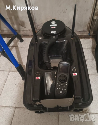 Радиоуправляема лодка за захранка + Сонар, снимка 5 - Стръв и захранки - 53498309