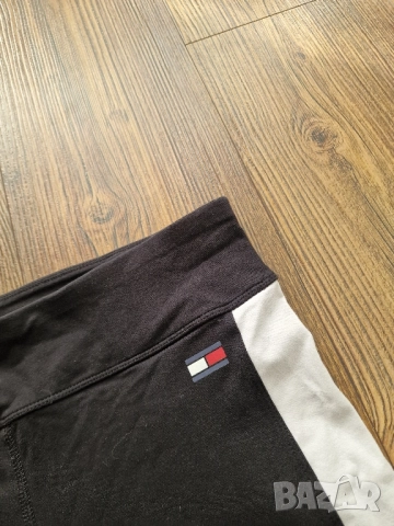 Страхотен дамски клин TOMMY HILFIGER размер XL, снимка 4 - Клинове - 52242336