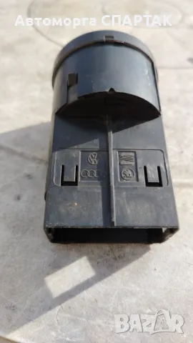 Бутон фарове халогени фолксваген пасат 4 сеат ауди шкода VW Passat 4 seat scoda audi 3B0 941 531, снимка 2 - Части - 48853931