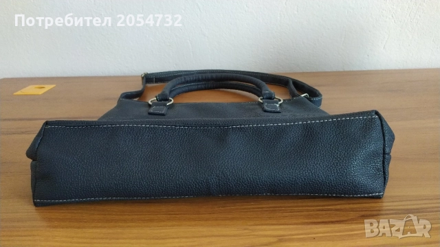 Дамска чанта - TED Lapidus, снимка 12 - Чанти - 51746392