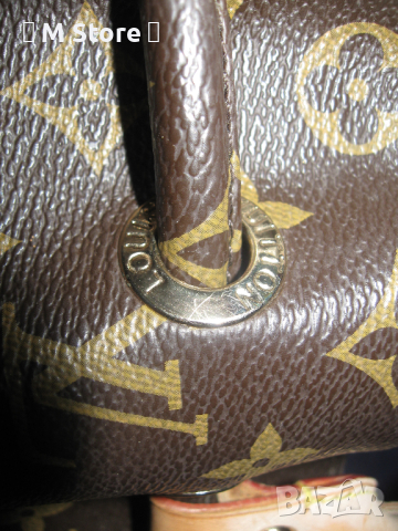 Louis Vuitton оригинална дамска чанта, снимка 8 - Чанти - 44726754
