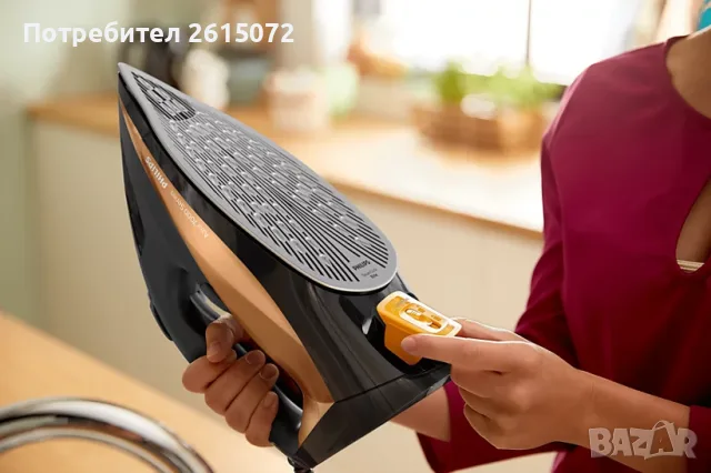 PHILLIPS Серия 7000 HV парна ютия, черно/златисто, снимка 4 - Ютии - 56166564